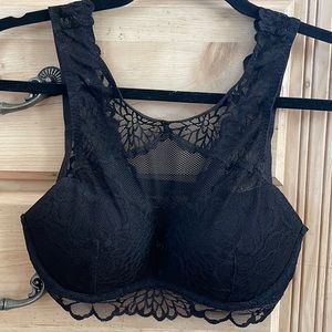 PINK bra front lace detail